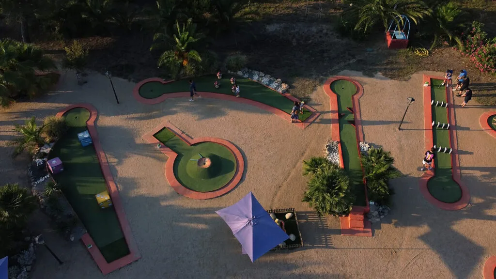 Minigolf 18 hoyos